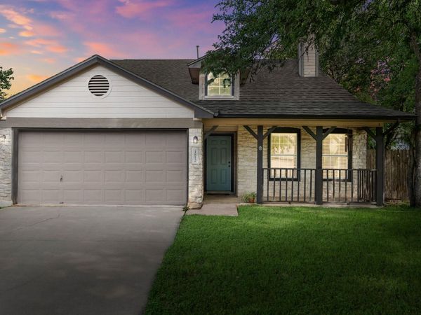 1812 Sylvia LN, Round Rock, TX 78681