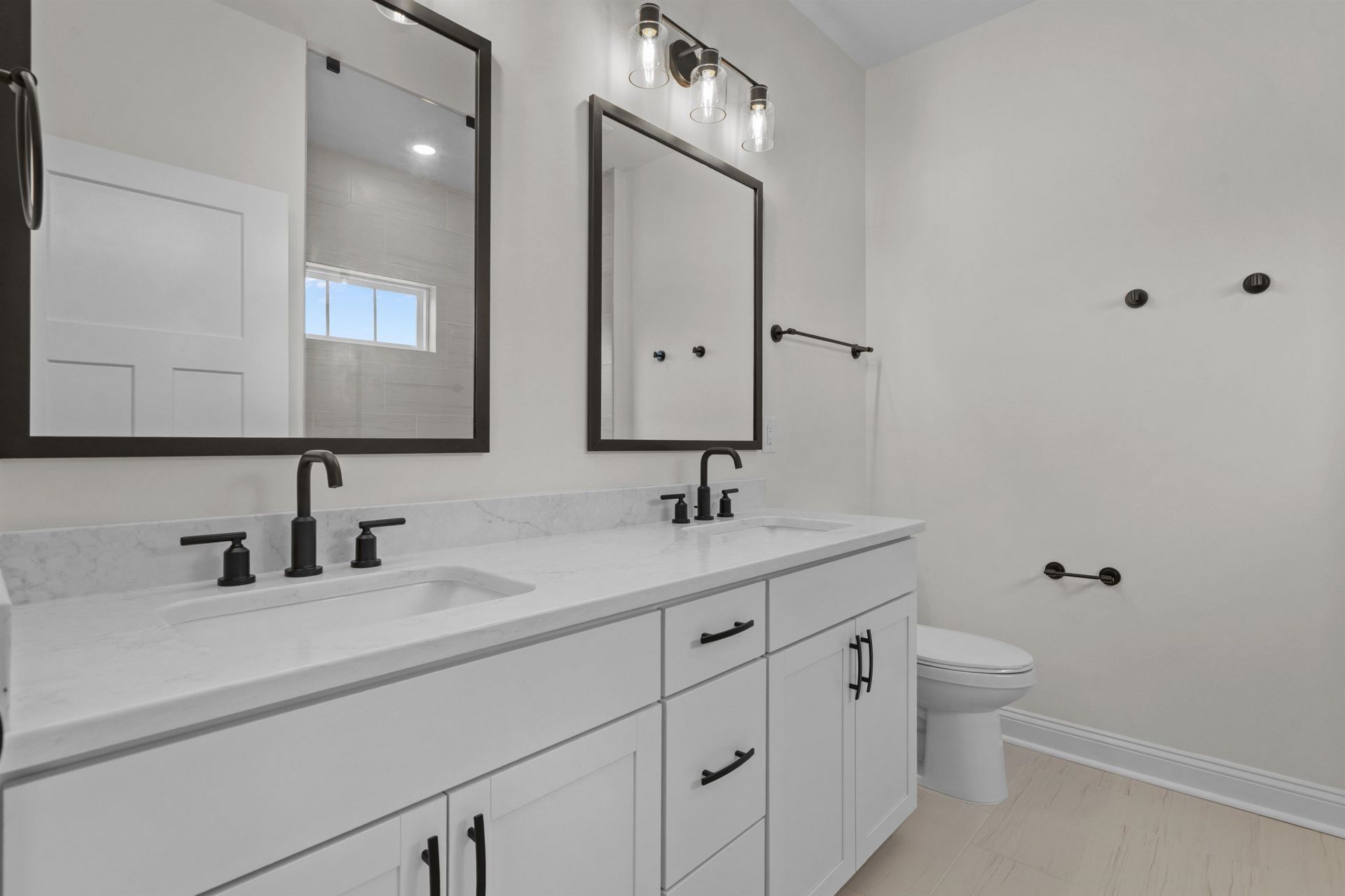 8574 Balmy Breeze Pl. Photo 25