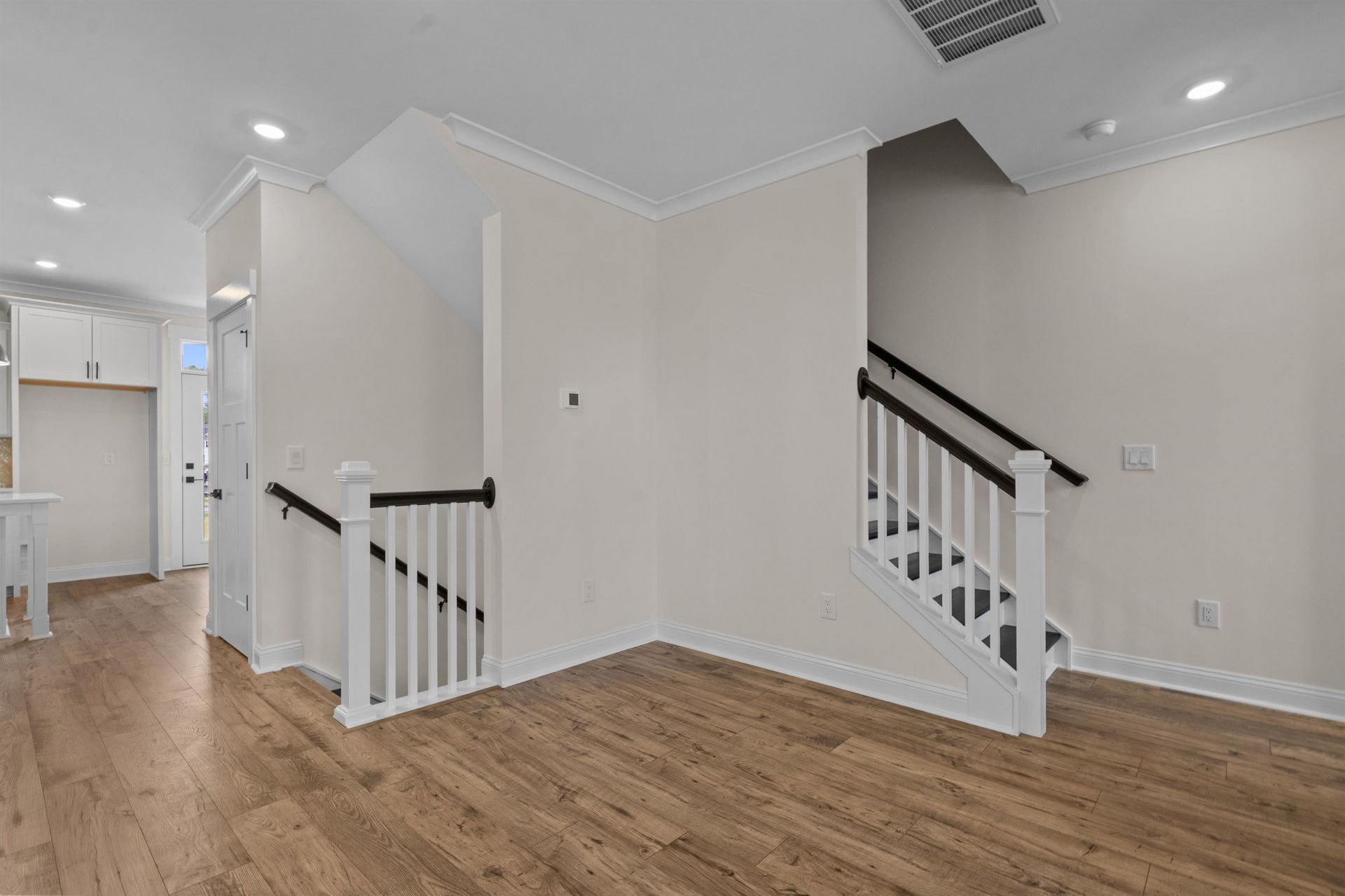 8574 Balmy Breeze Pl. Photo 7