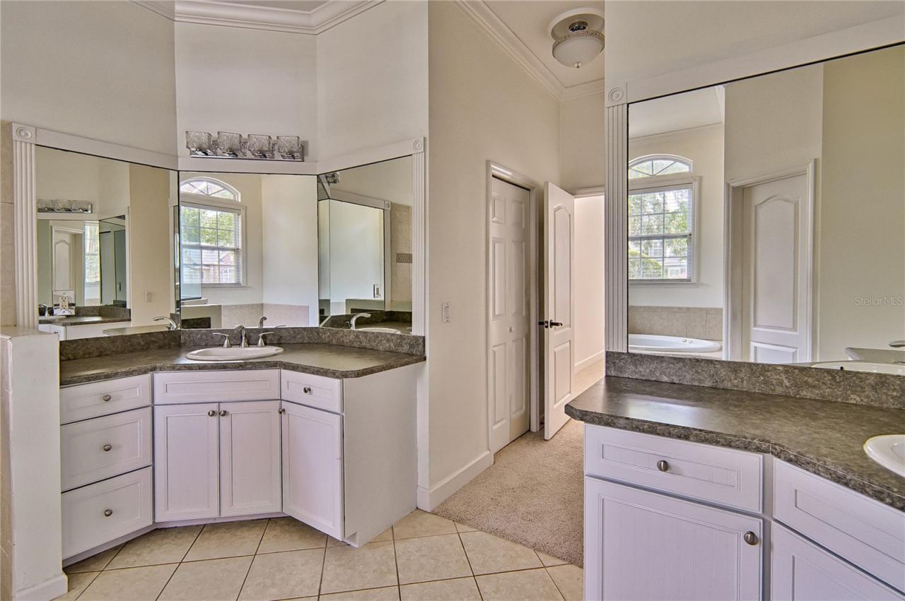 9244 SW 31st Place, Gainesville, FL 32608 Photo