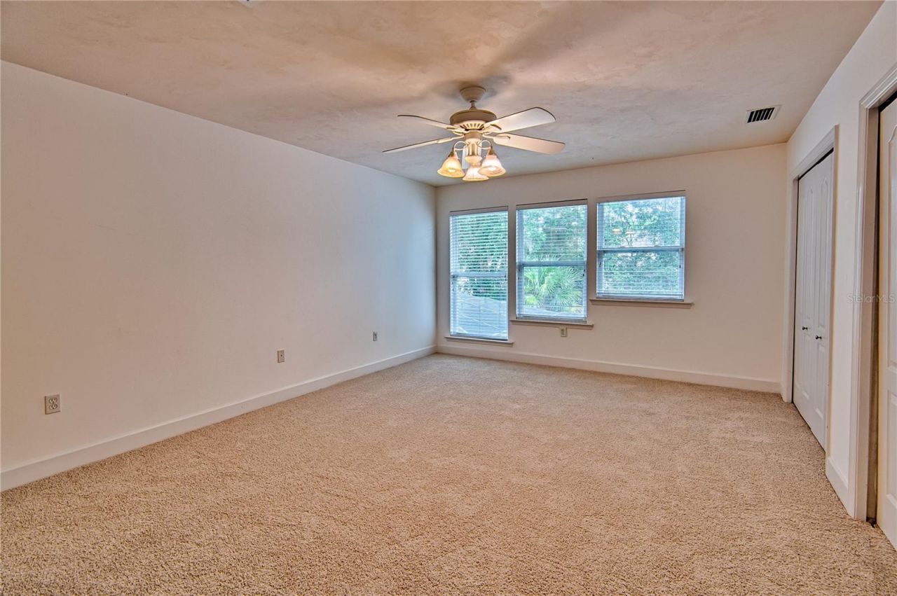 9244 SW 31st Place, Gainesville, FL 32608 Photo