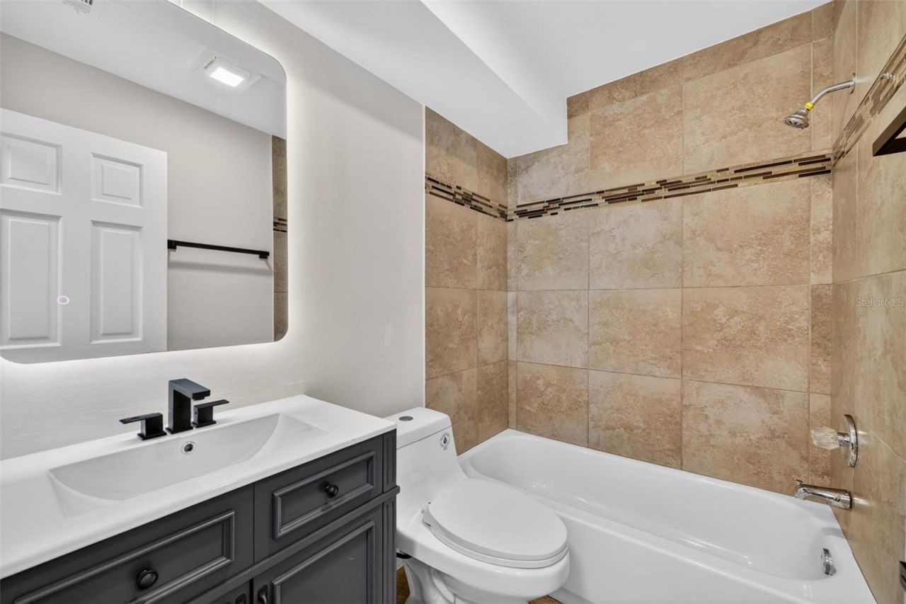 6801 17th Street S, Saint Petersburg, FL 33712 Photo