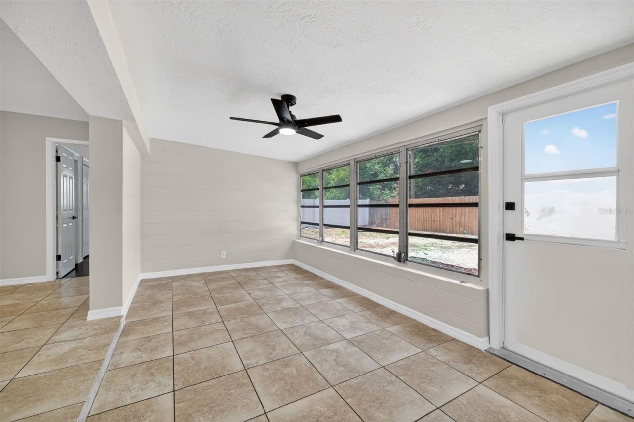 6801 17th Street S, Saint Petersburg, FL 33712 Photo
