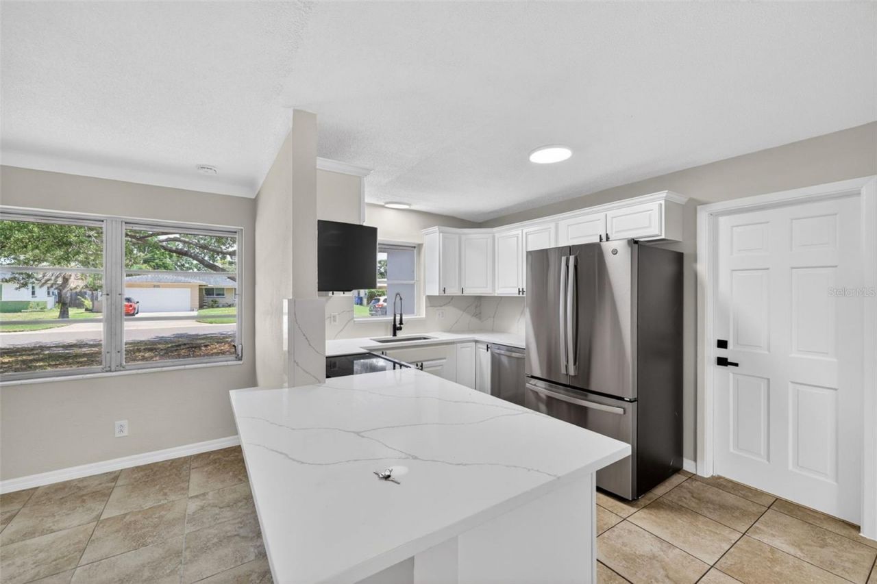 6801 17th Street S, Saint Petersburg, FL 33712 Photo