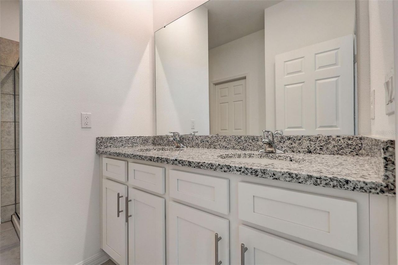 9221 Harris Hawk Drive , Leesburg, FL 34788 Photo