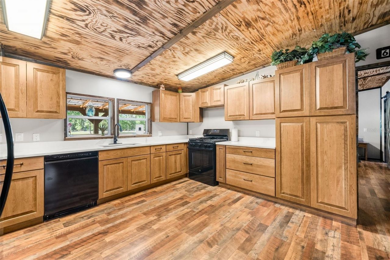 16193 24th Street, Live Oak, FL 32060 Photo