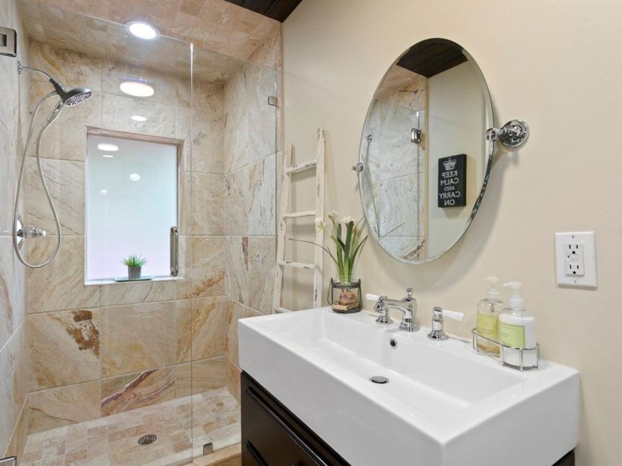 Property Image 61