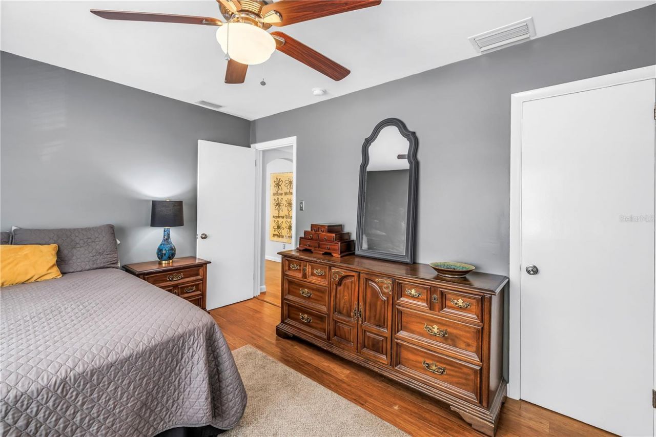 2721 4th Avenue S, Saint Petersburg, FL 33712 Photo
