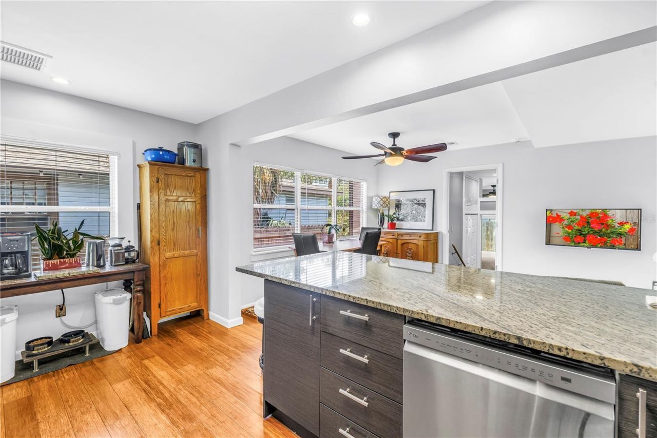 2721 4th Avenue S, Saint Petersburg, FL 33712 Photo