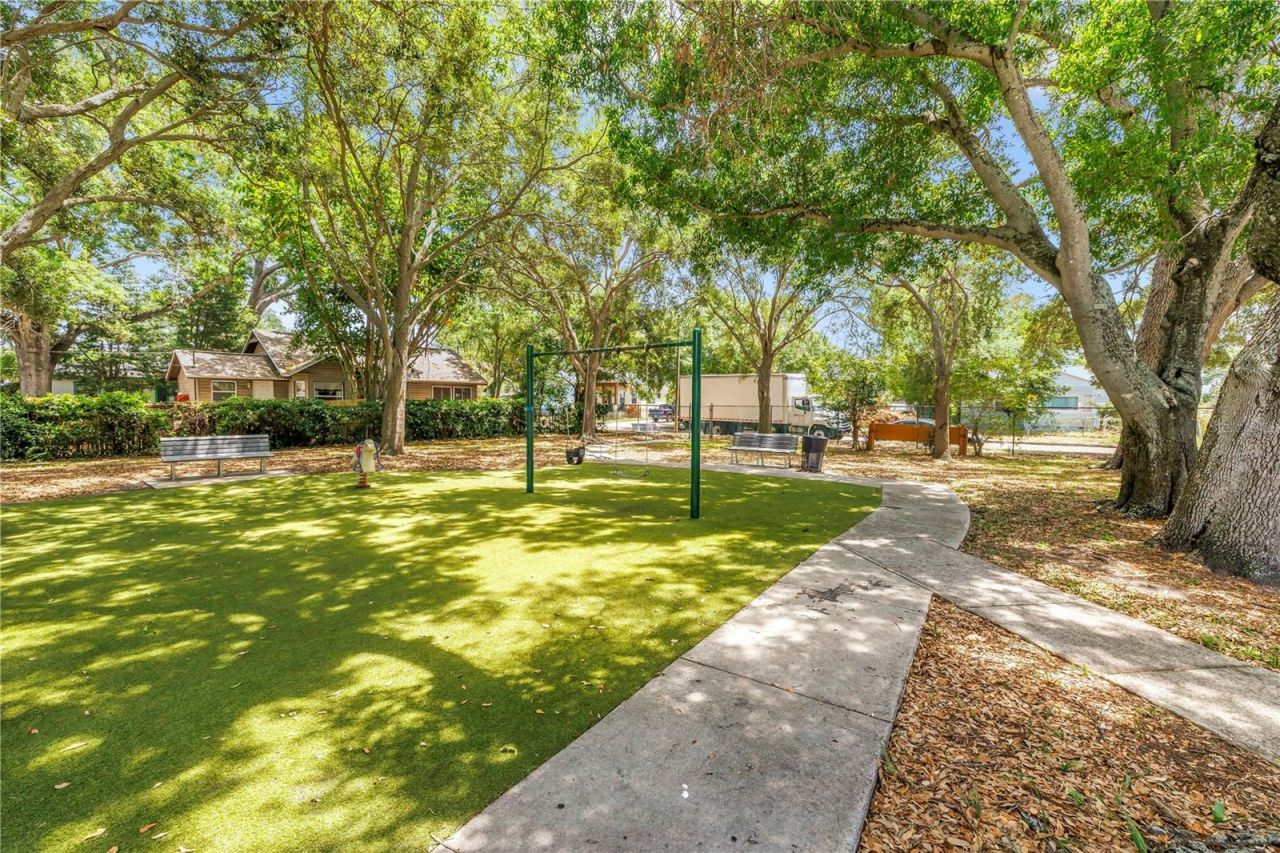2721 4th Avenue S, Saint Petersburg, FL 33712 Photo