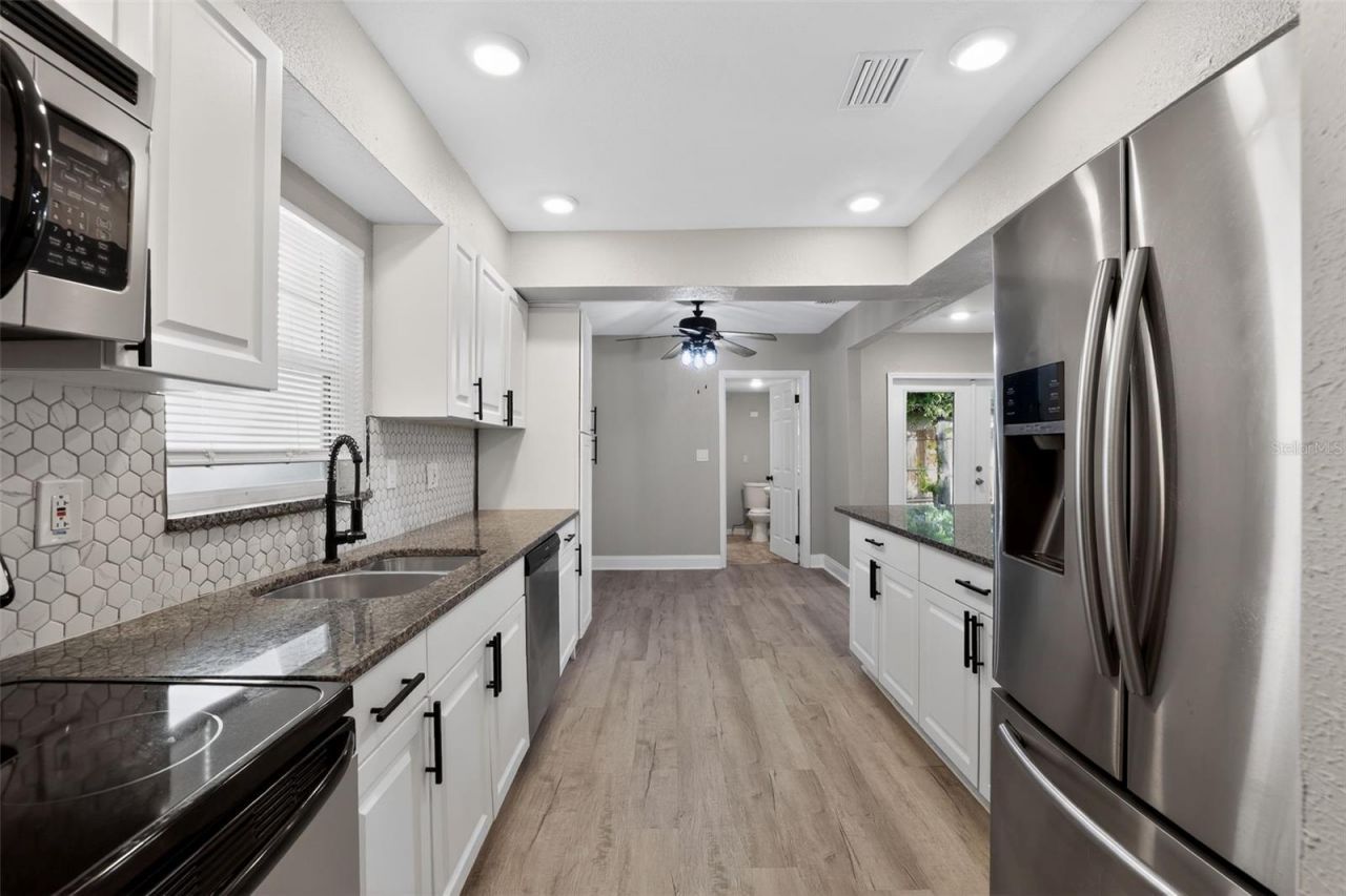 1081 55th Terrace S, Saint Petersburg, FL 33705 Photo