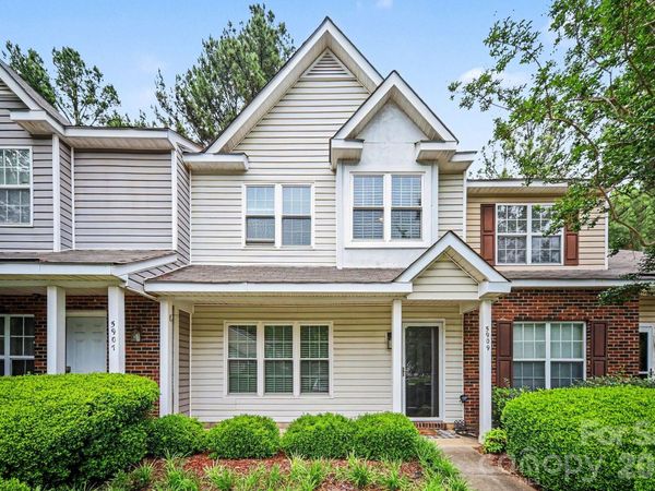 5909 Cougar Lane, Charlotte, NC 28269