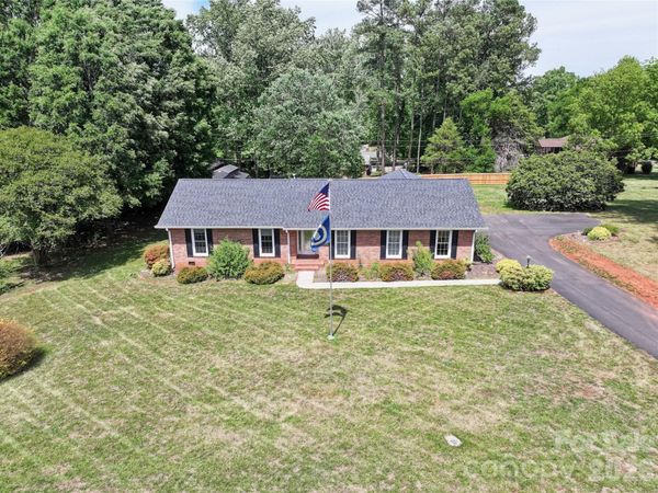 139 Woodhaven Lane , Mocksville, NC 27028