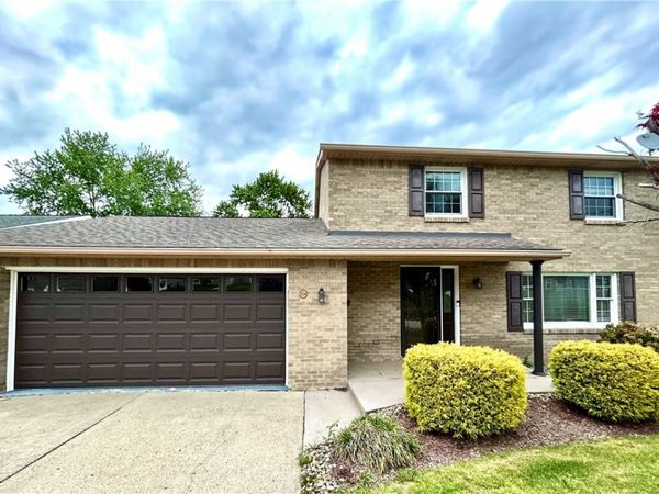 504 Maple St, Jeannette, PA 15644