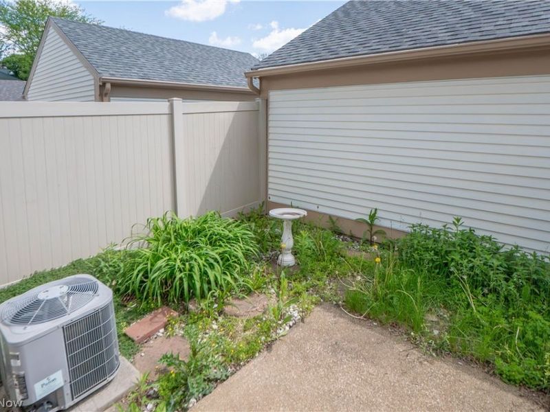 1836 Beechwood Avenue NE, North Canton, OH 44720 Photo 26