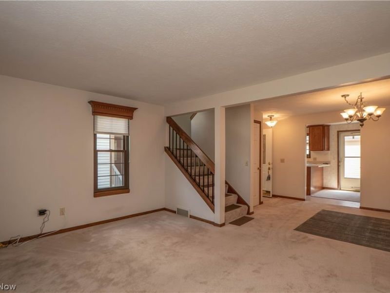 1836 Beechwood Avenue NE, North Canton, OH 44720 Photo 6