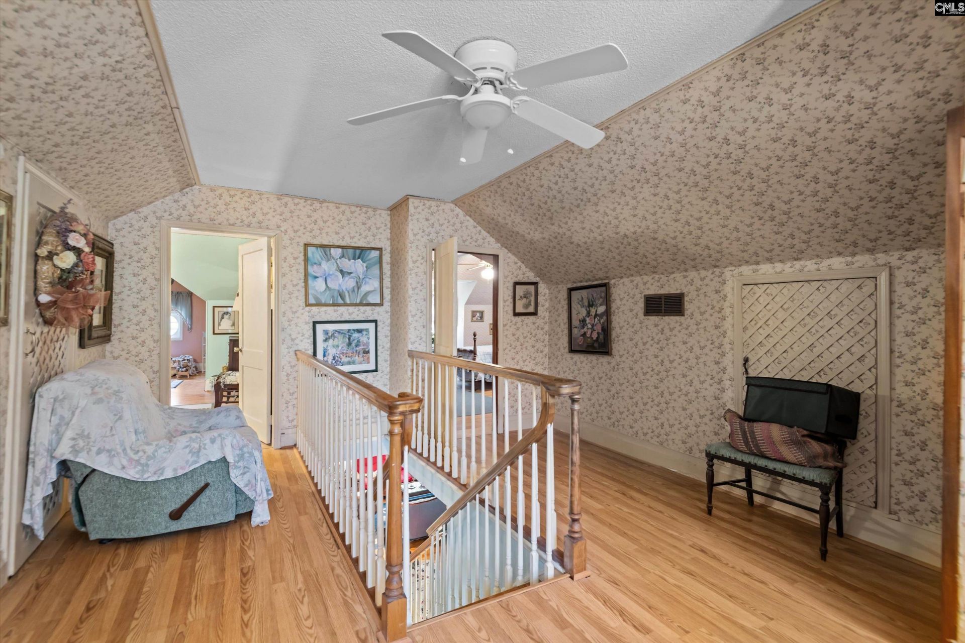 1009 Lafayette Avenue Photo 24