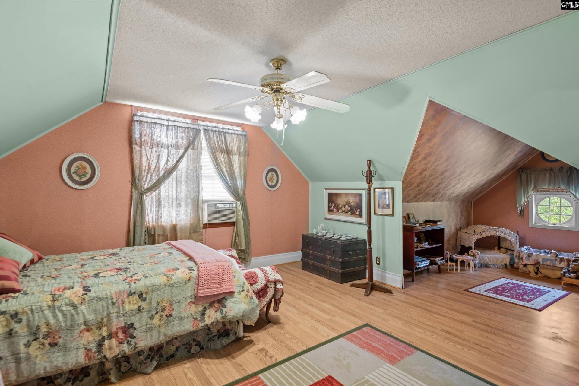 1009 Lafayette Avenue Photo 26