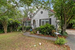 1009 Lafayette Avenue photo 4