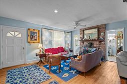 1009 Lafayette Avenue photo 4