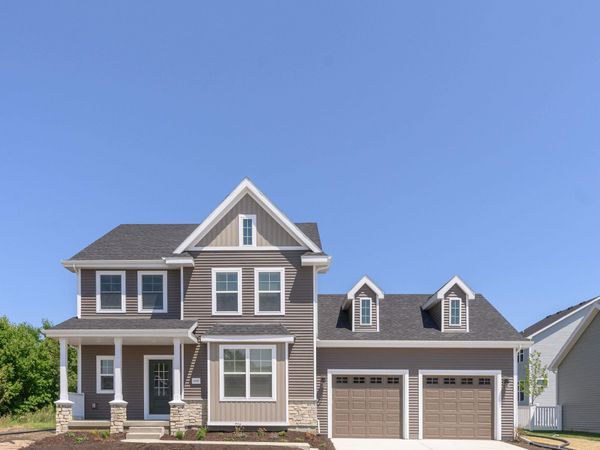 2572 Koshkonong Way, Sun Prairie, WI 53590