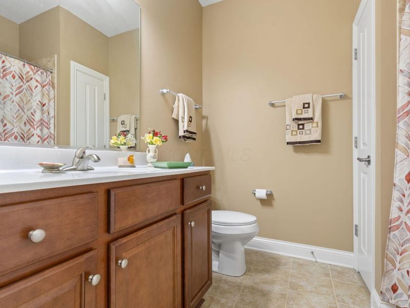 51 Emerald Crossing , Westerville, OH 43082 Photo 9