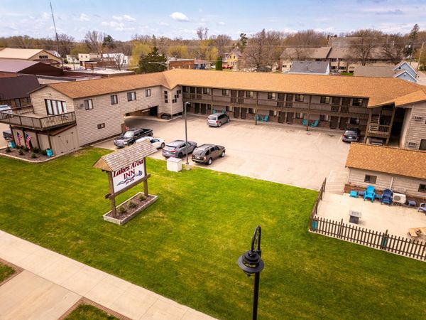 604 N Main Street , Starbuck, MN 56381