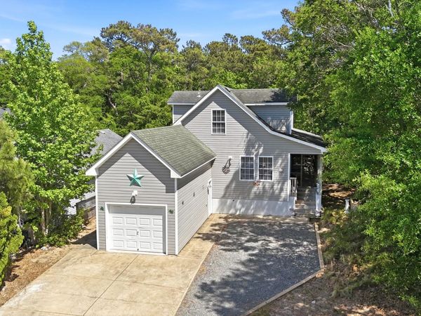 545 Harbour View Drive, Kill Devil Hills, NC 27948