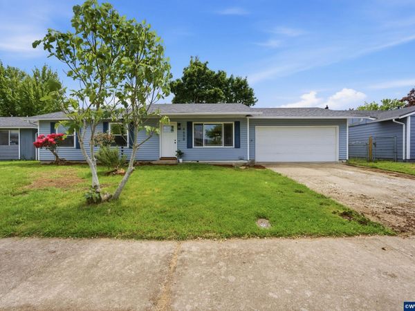 4658 Squire Ct NE, Salem, OR 97301