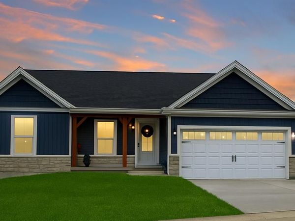 2320 Hank's Close, Washington, MO 63090