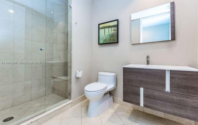 100 S Pointe Dr, Unit 3101, Miami Beach, FL 33139 Photo