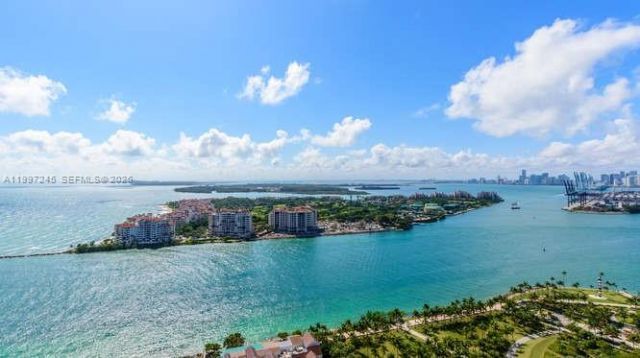 100 S Pointe Dr, Unit 3101, Miami Beach, FL 33139 Photo