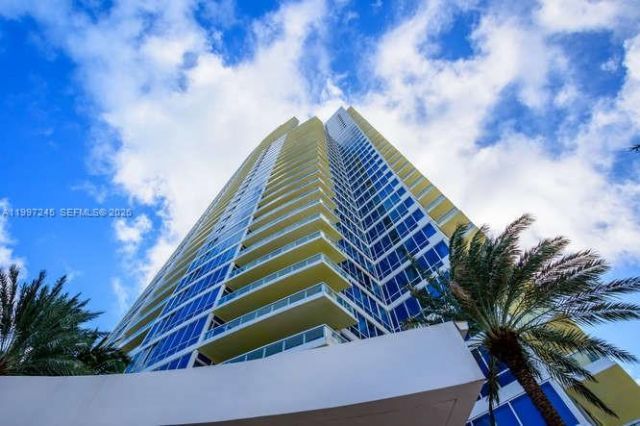 100 S Pointe Dr, Unit 3101, Miami Beach, FL 33139 Photo