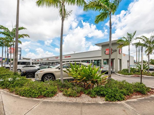 3941 NW 7 ST , Miami, FL 33126