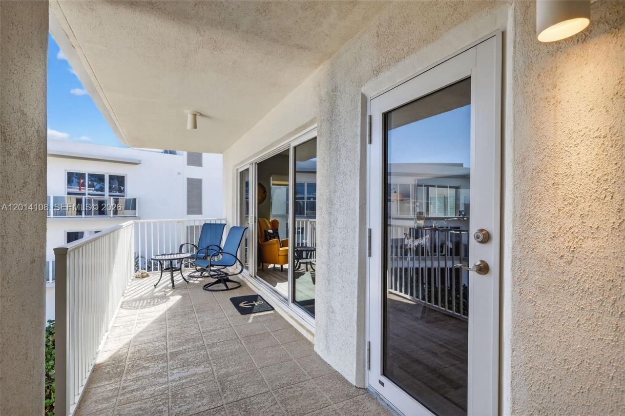 1203 Hillsboro Mile, Unit P2, Hillsboro Beach, FL 33062 Photo