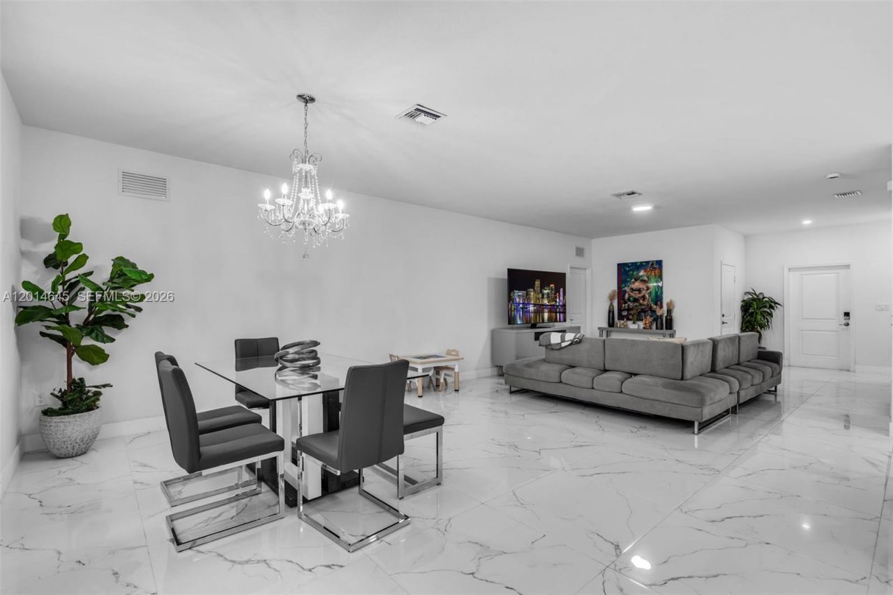 13629 SW 186th Ln, Miami, FL 33177 Photo
