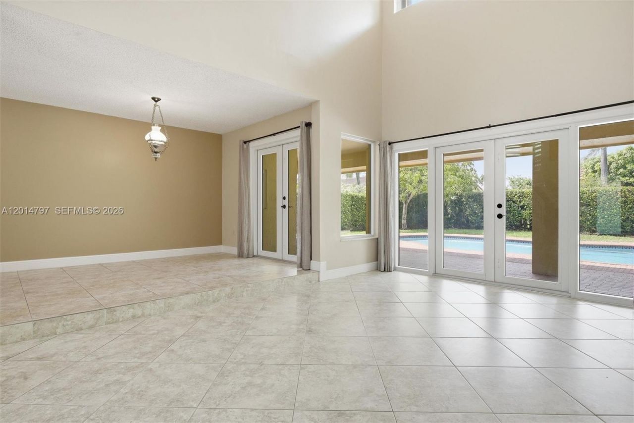 14941 SW 45th Ter , Miami, FL 33185 Photo