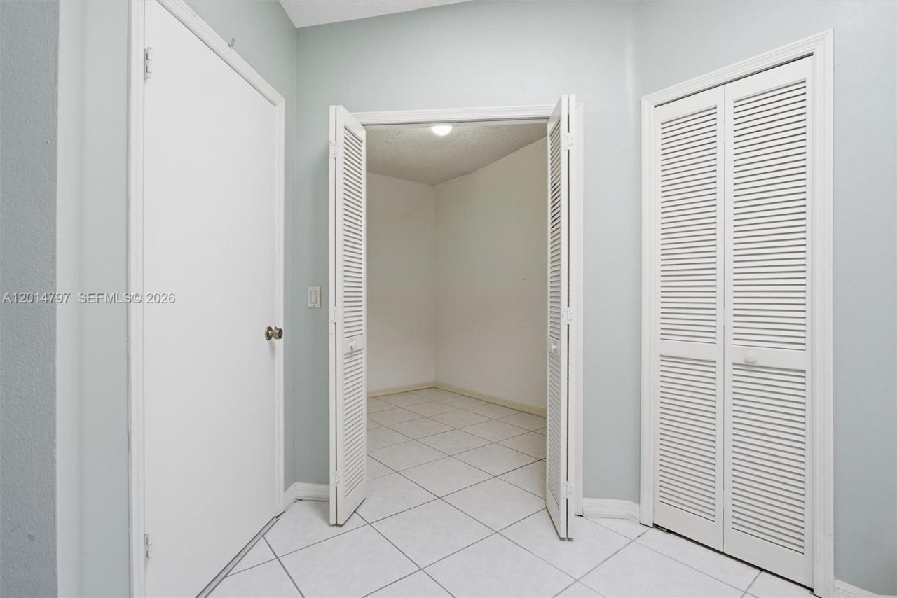 14941 SW 45th Ter , Miami, FL 33185 Photo