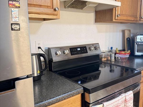 2800 Somerset Drive, Unit 201j, Lauderdale Lakes, FL 33311
