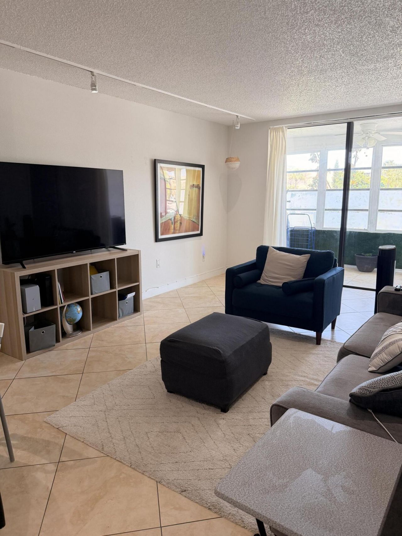 2800 Somerset Drive, Unit 201j, Lauderdale Lakes, FL 33311 Photo
