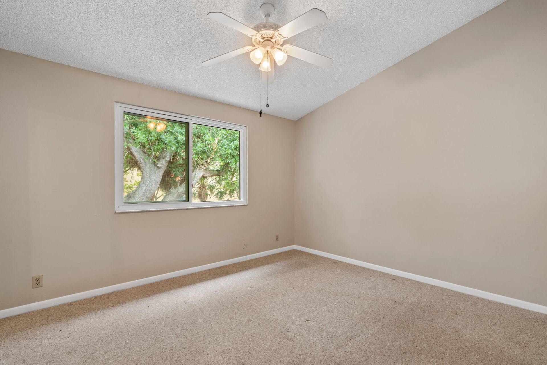 2519 NE 15th Street, Pompano Beach, FL 33062 Photo