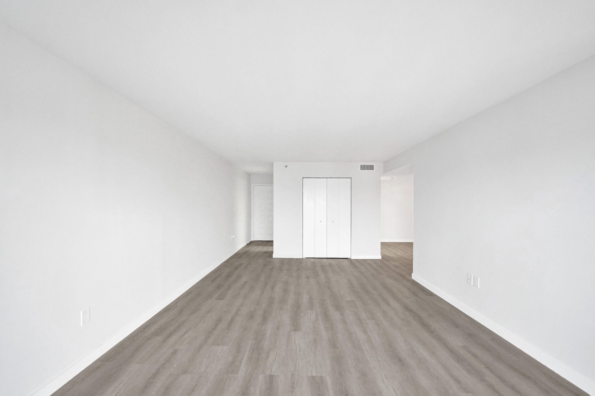 1201 S Ocean Drive, Unit 2509s, Hollywood, FL 33019 Photo