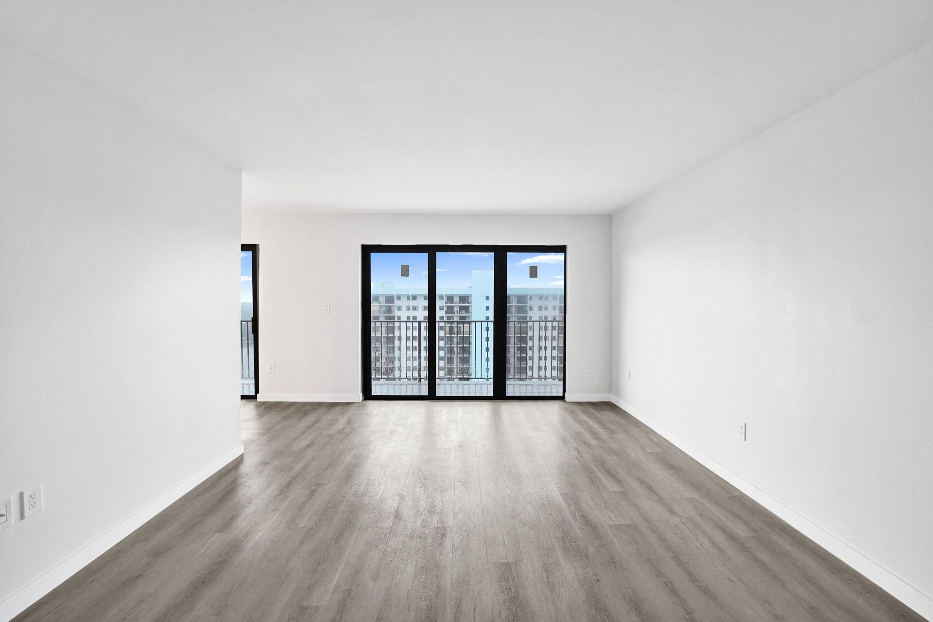 1201 S Ocean Drive, Unit 2509s, Hollywood, FL 33019 Photo