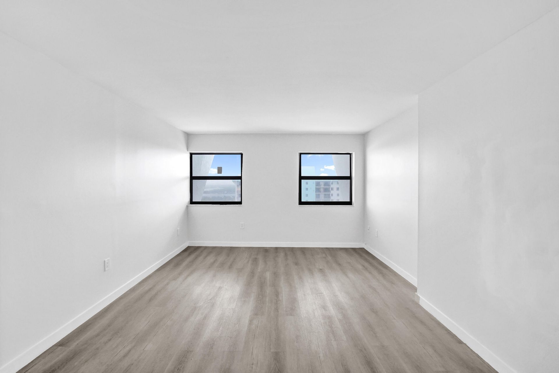 1201 S Ocean Drive, Unit 2509s, Hollywood, FL 33019 Photo