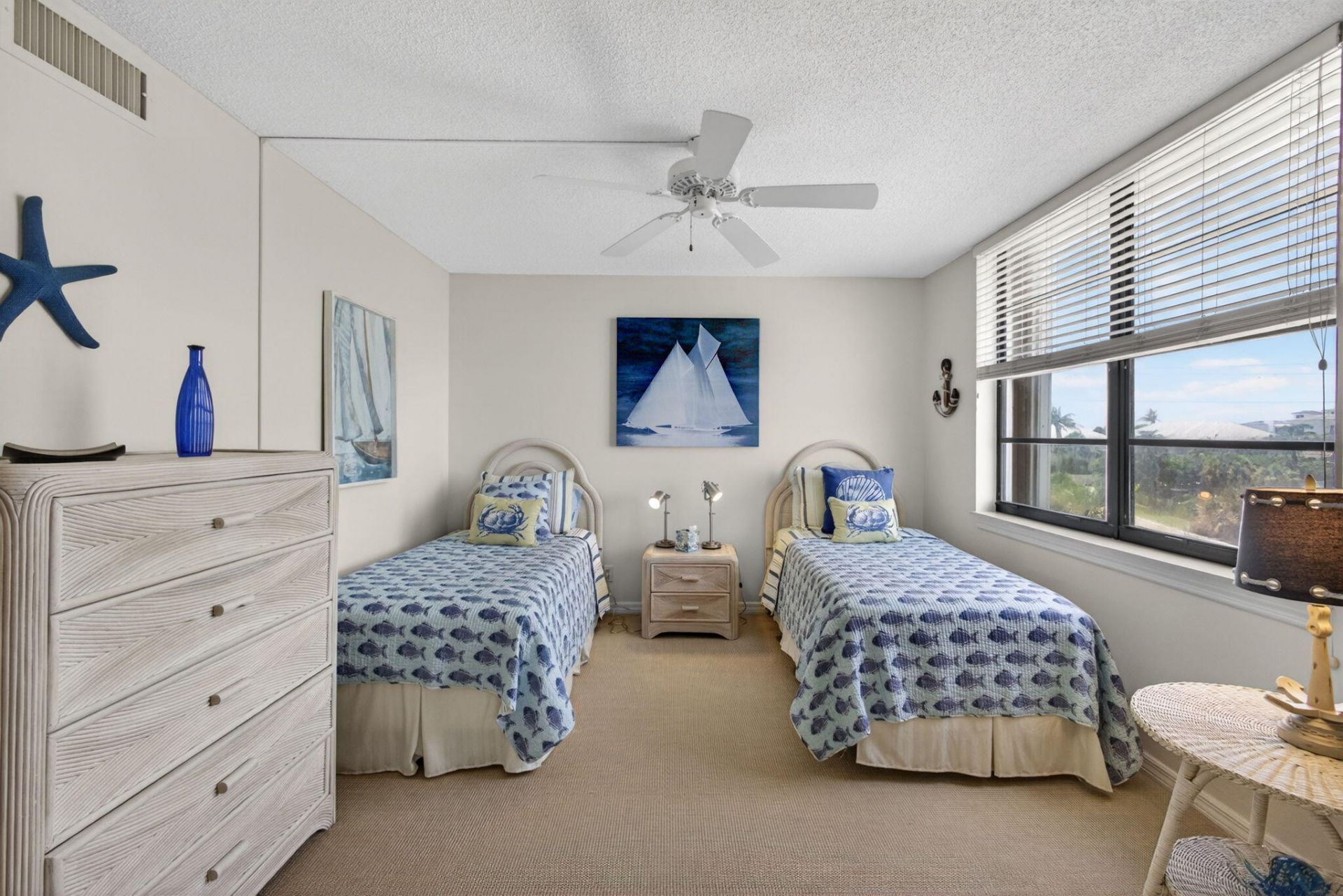 840 Ocean Drive, Unit 406, Juno Beach, FL 33408 Photo
