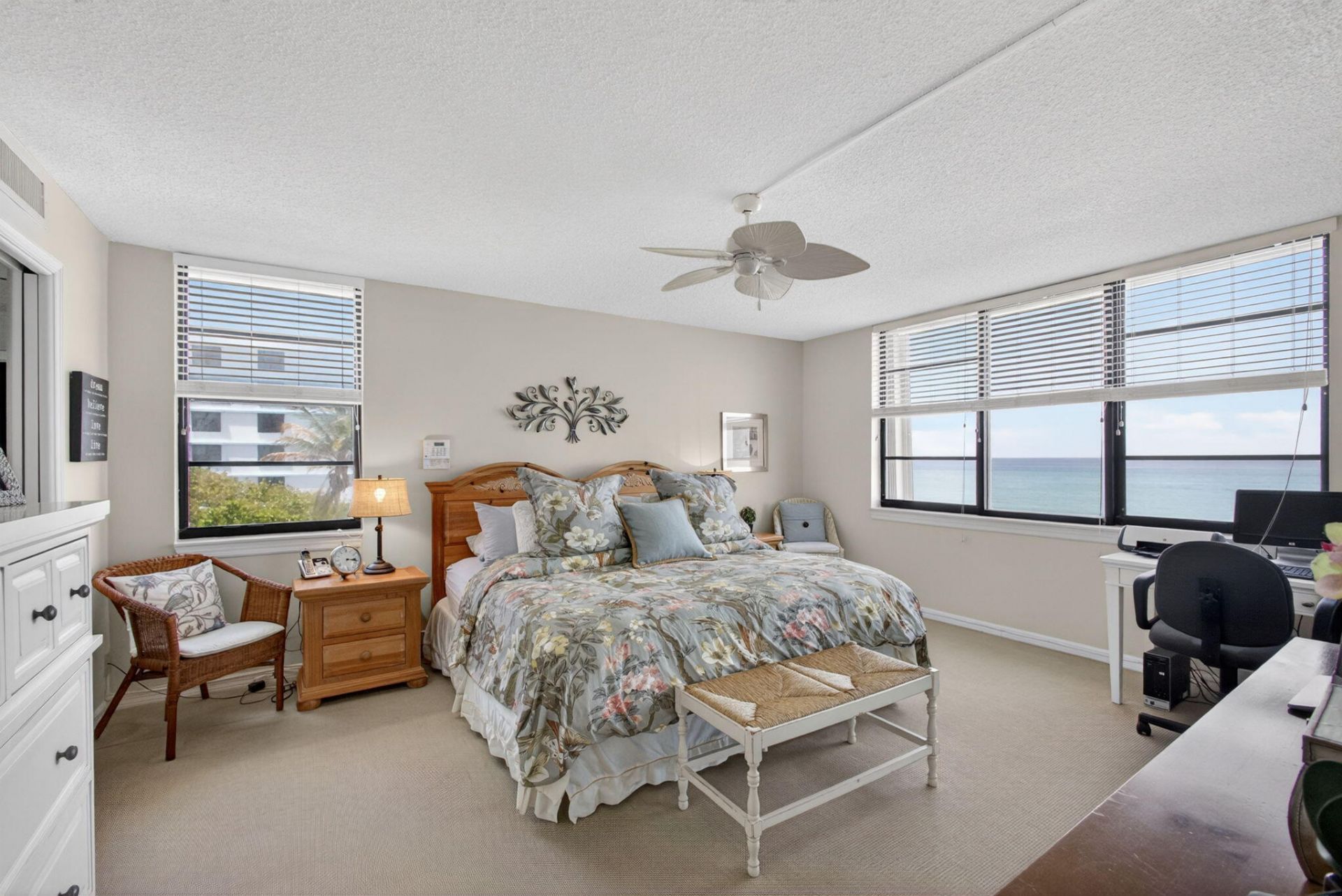 840 Ocean Drive, Unit 406, Juno Beach, FL 33408 Photo