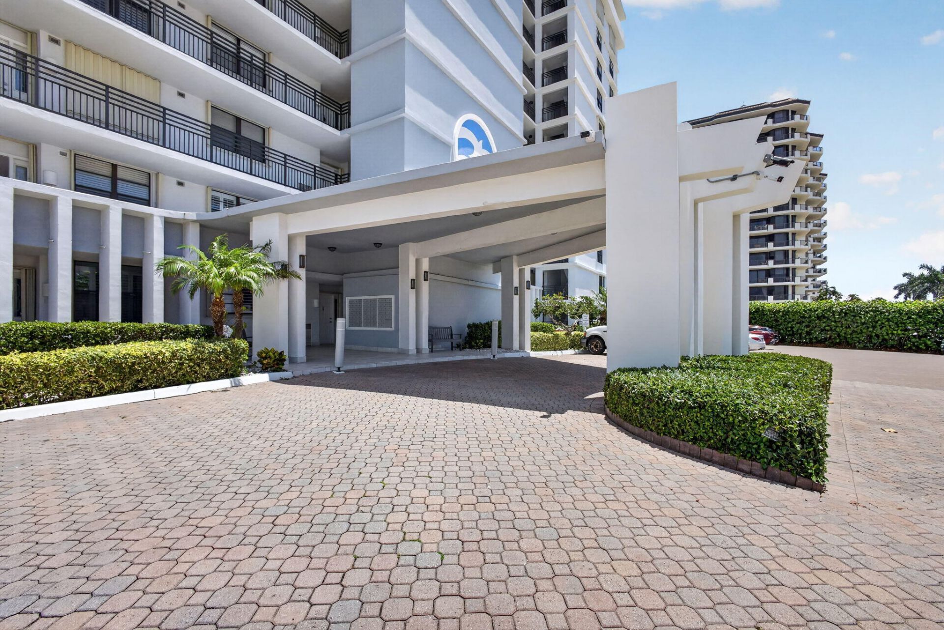 840 Ocean Drive, Unit 406, Juno Beach, FL 33408 Photo