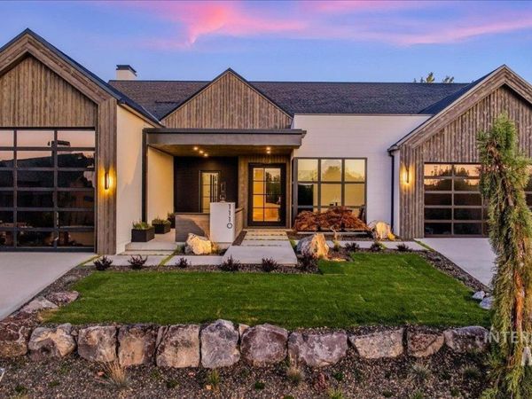 1110 N Arrano Farms Ln, Eagle, ID 83616