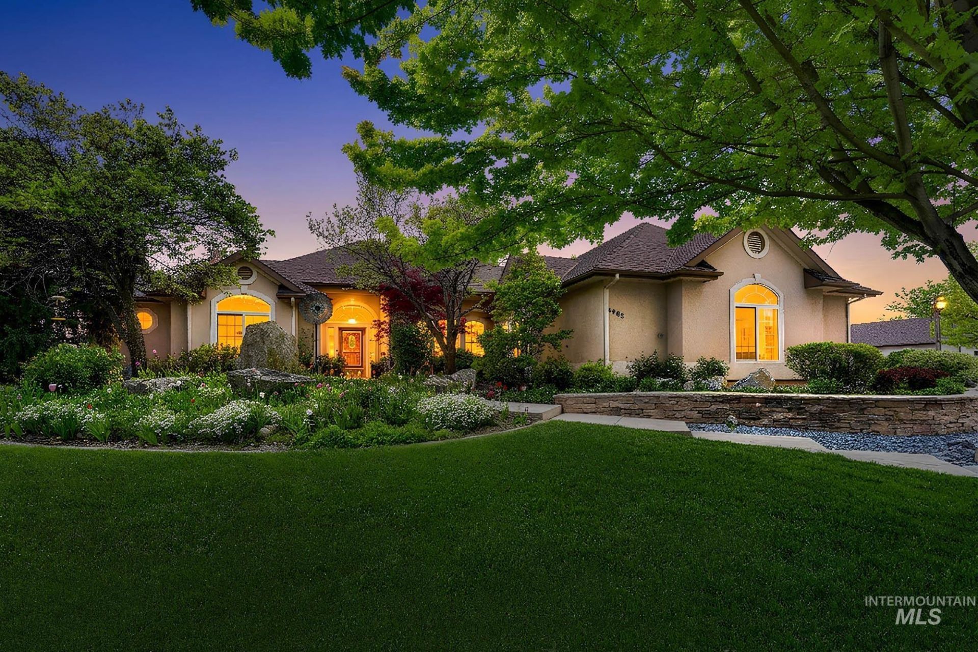 5065 N Golden View Ct, Star, ID 83669 Main Photo