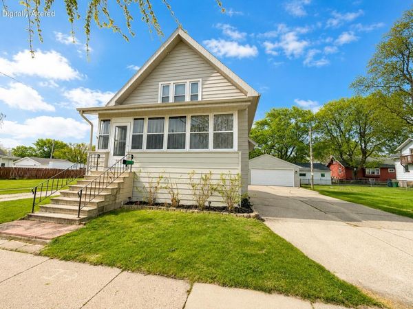377 Marquette St, Fond Du Lac, WI 54935